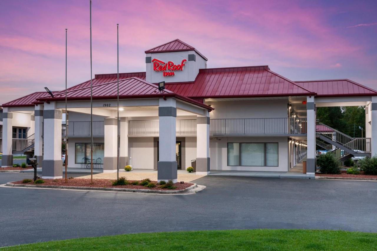 Red Roof Inn Fayetteville I-95 Bagian luar foto